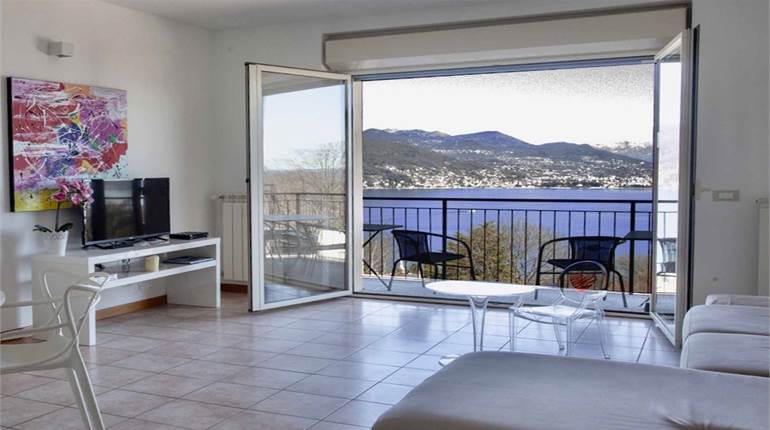 APARTMENT LAKE MAGGIORE 